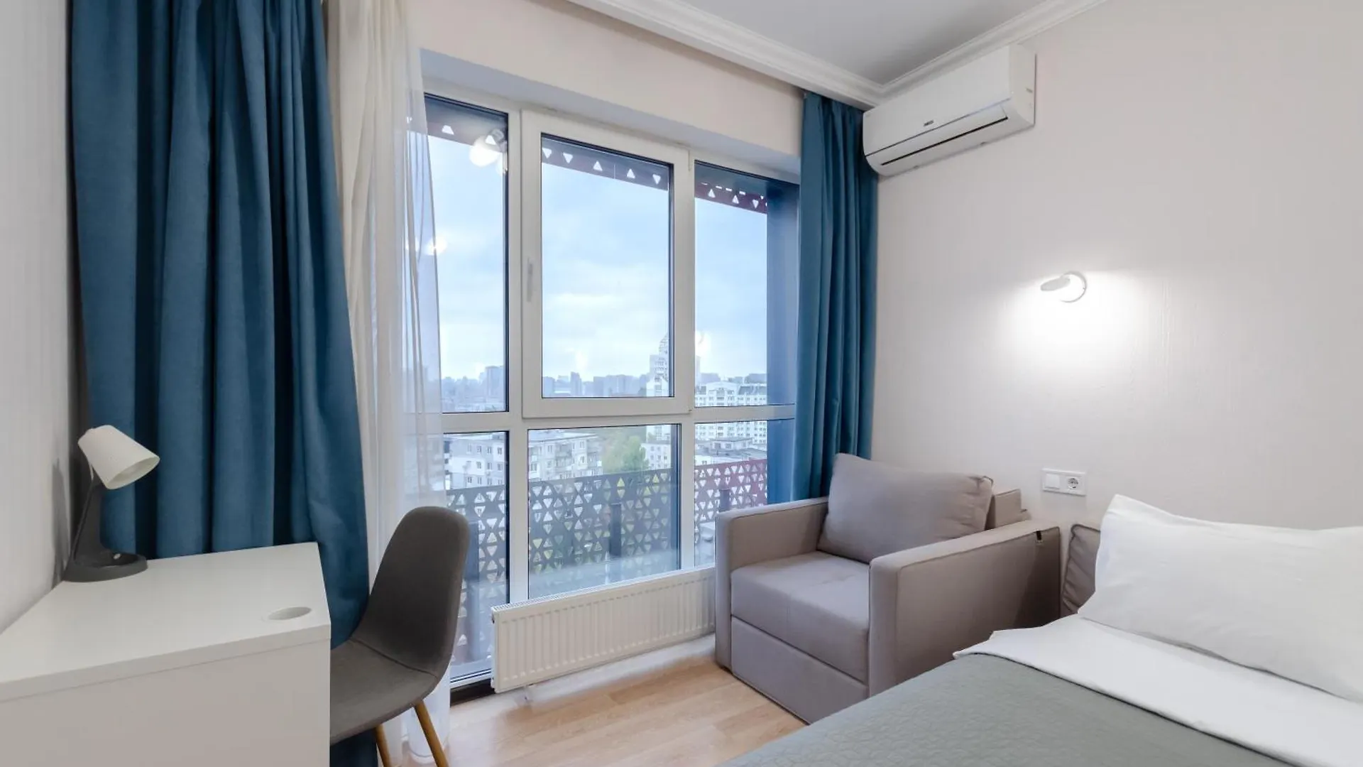 Petrovdom Apartments 10-41B In Rc Kvartet, Vasyl Lypkivskyi 16B Киев Украина